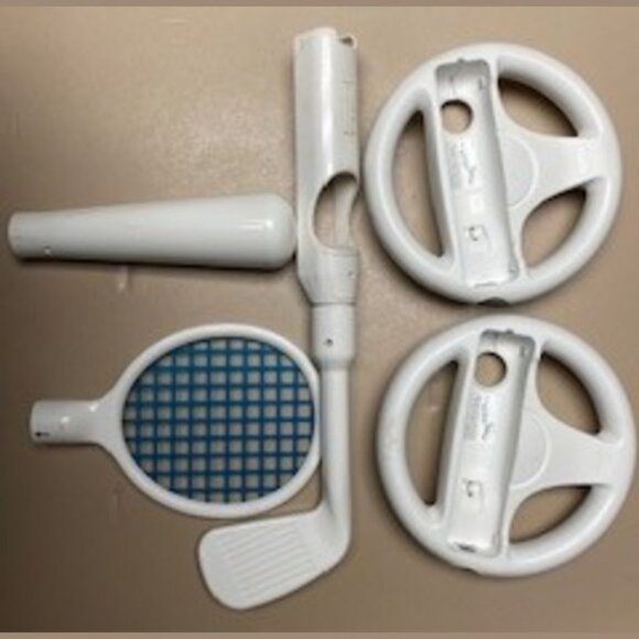 WII console bundle w/Balance Board and games - Picture 8 of 9